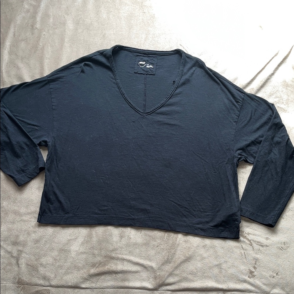 aerie Black V-Neck Long Sleeve Tee